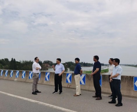 共抗洪災(zāi)，重建家園，守土有責(zé)！